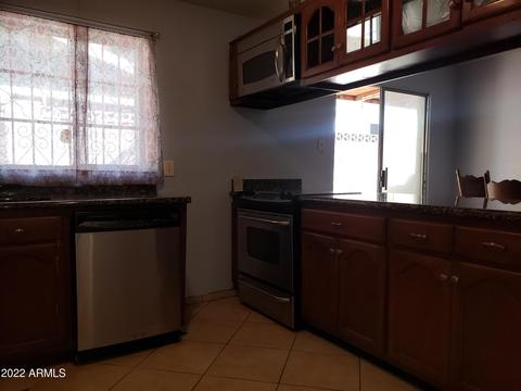 3126 E Belleview St, Phoenix, AZ 85008 photo 7