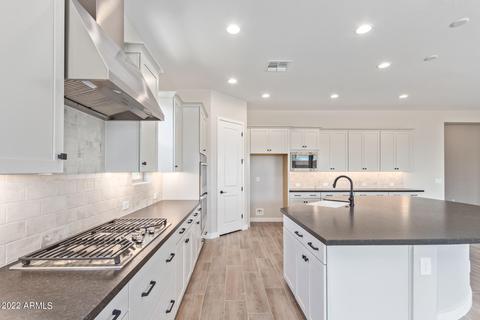 1537 E Flower St, Gilbert, AZ 85298 photo 3