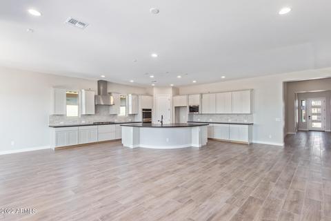1537 E Flower St, Gilbert, AZ 85298 photo 4