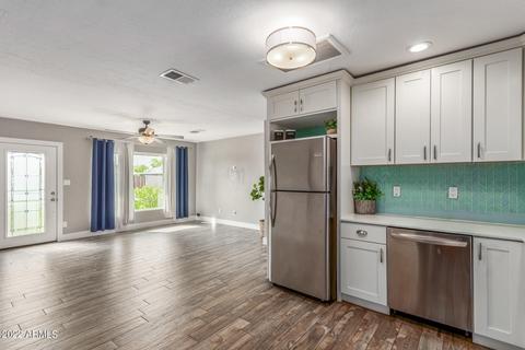 4237 N 3rd Ave, Phoenix, AZ 85013 photo 3