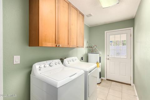 237 E Desert Ln, Gilbert, AZ 85234 photo 40