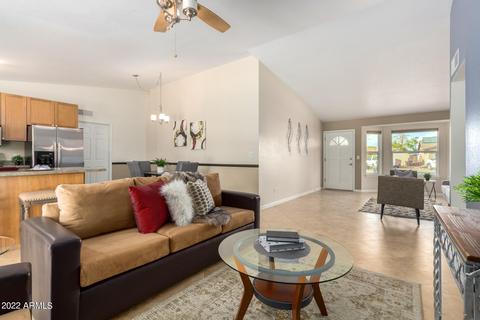 237 E Desert Ln, Gilbert, AZ 85234 photo 21