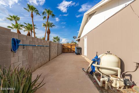 237 E Desert Ln, Gilbert, AZ 85234 photo 59