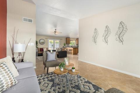 237 E Desert Ln, Gilbert, AZ 85234 photo 17