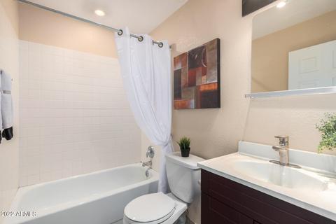 237 E Desert Ln, Gilbert, AZ 85234 photo 37