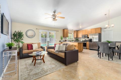 237 E Desert Ln, Gilbert, AZ 85234 photo 18
