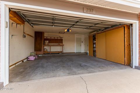 237 E Desert Ln, Gilbert, AZ 85234 photo 41