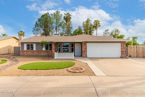 237 E Desert Ln, Gilbert, AZ 85234 photo 9