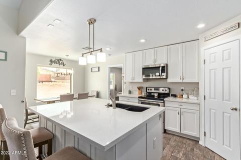 5215 N Monterey Dr, Apache Junction, AZ 85120 photo 14