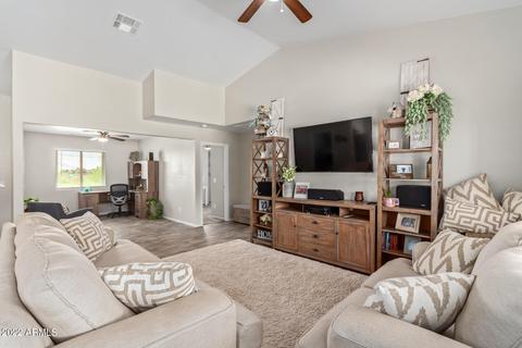 5215 N Monterey Dr, Apache Junction, AZ 85120 photo 4