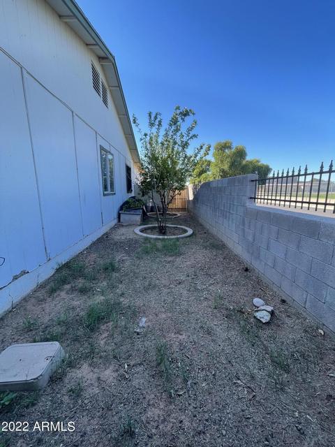 2901 E Michelle Dr, Phoenix, AZ 85032 photo 3