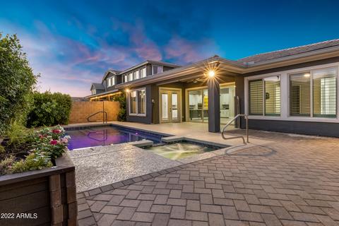 2957 E Pinto Dr, Gilbert, AZ 85296 photo 2