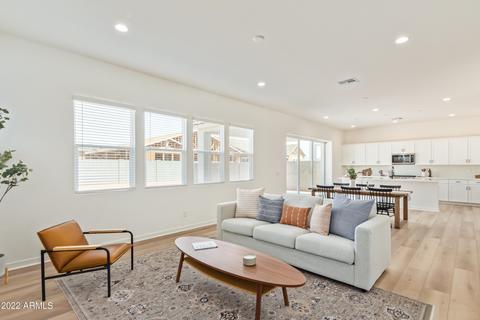 10162 E Thunderbolt Ave, Mesa, AZ 85212 photo 4