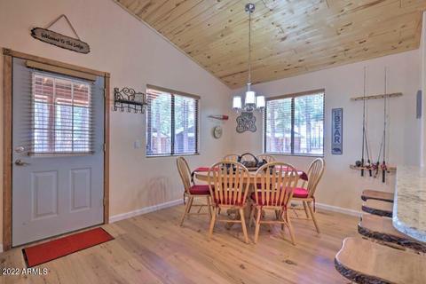 2708 High Pine Loop, Overgaard, AZ 85933 photo 6