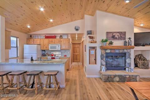 2708 High Pine Loop, Overgaard, AZ 85933 photo 12