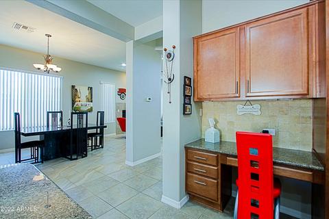 3810 E Patrick Ln, Phoenix, AZ 85050 photo 14