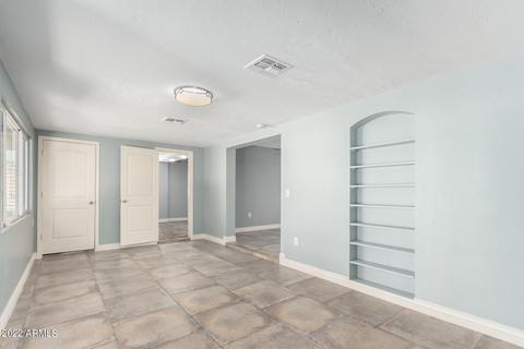 4628 E Holly St, Phoenix, AZ 85008 photo 6