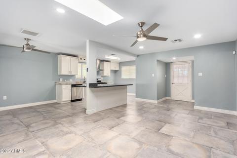 4628 E Holly St, Phoenix, AZ 85008 photo 3