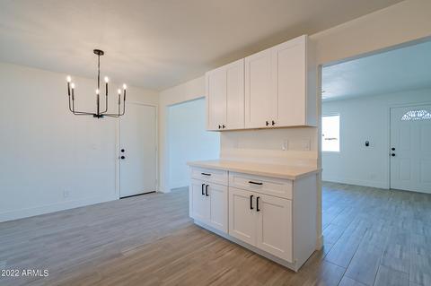 415 W Winston Dr, Phoenix, AZ 85041 photo 13