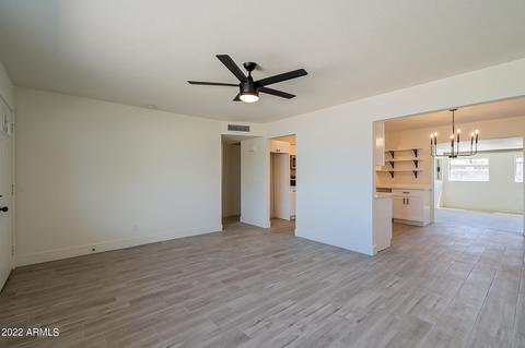 415 W Winston Dr, Phoenix, AZ 85041 photo 7