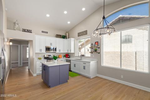 433 E Baylor Ln, Gilbert, AZ 85296 photo 2
