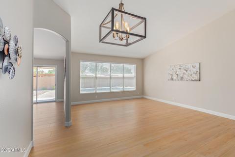 433 E Baylor Ln, Gilbert, AZ 85296 photo 9