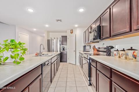 8595 S 253rd Ave, Buckeye, AZ 85326 photo 5