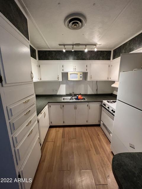 5758 E Aspen Ave, Mesa, AZ 85206 photo 11