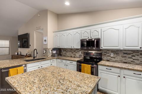 4091 S Dew Drop Ct, Gilbert, AZ 85297 photo 12