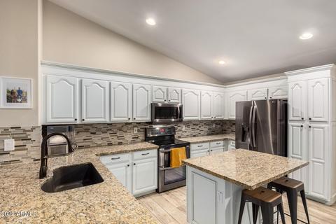 4091 S Dew Drop Ct, Gilbert, AZ 85297 photo 10