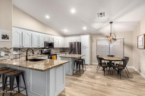 4091 S Dew Drop Ct, Gilbert, AZ 85297 photo 5