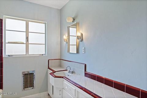 8039 N 10th Ave, Phoenix, AZ 85021 photo 13