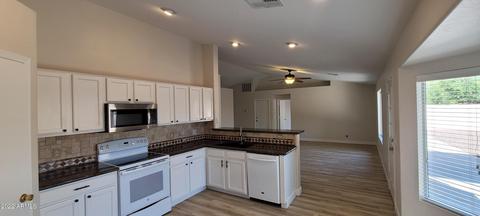 2886 E Toledo Ct, Gilbert, AZ 85295 photo 3