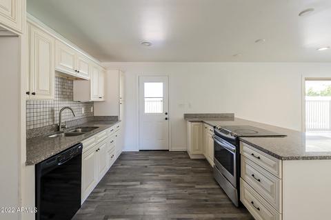1040 E 3rd Pl, Mesa, AZ 85203 photo 8