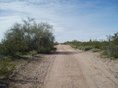 34625 W Carefree Hwy #18, Unincorporated County, AZ 85390