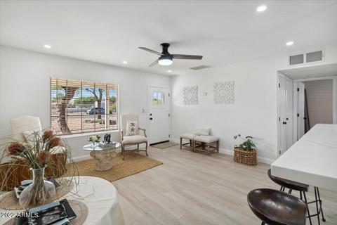 2334 E Sandra Ter, Phoenix, AZ 85022 photo 13