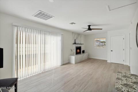 2334 E Sandra Ter, Phoenix, AZ 85022 photo 9