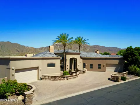 426 E Windmere Dr, Phoenix, AZ 85048 photo 3