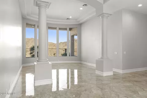 426 E Windmere Dr, Phoenix, AZ 85048 photo 4