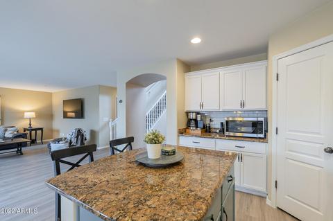 3991 E Los Altos Dr, Gilbert, AZ 85297 photo 6