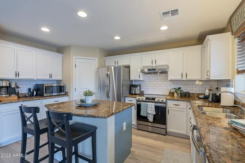 3991 E Los Altos Dr, Gilbert, AZ 85297 photo 19