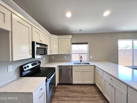 2829 E Park View Ln, Phoenix, AZ 85024 photo 2