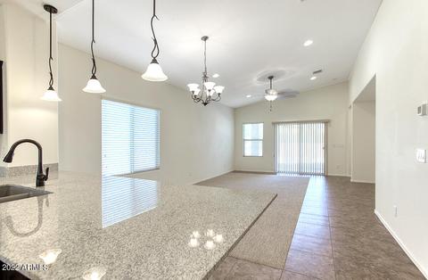2372 E Gillcrest Rd, Gilbert, AZ 85298 photo 13