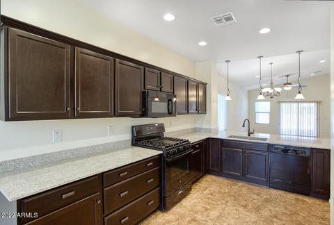 2372 E Gillcrest Rd, Gilbert, AZ 85298 photo 4