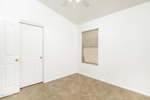 4331 E Lone Cactus Dr, Phoenix, AZ 85050 photo 14