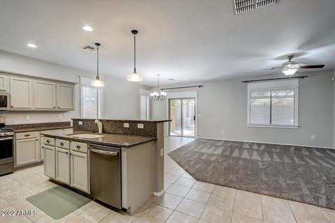 3715 E Vallejo Dr, Gilbert, AZ 85298 photo 4