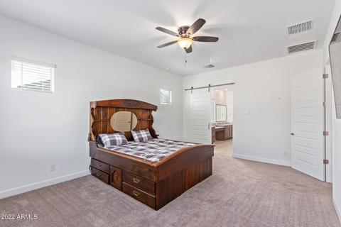 2422 E Pleasant Ln, Phoenix, AZ 85042 photo 15