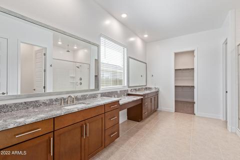 2422 E Pleasant Ln, Phoenix, AZ 85042 photo 16