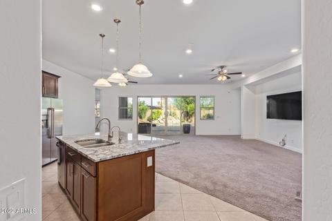2422 E Pleasant Ln, Phoenix, AZ 85042 photo 7