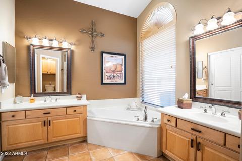 1381 E Oxford Ln, Gilbert, AZ 85295 photo 23